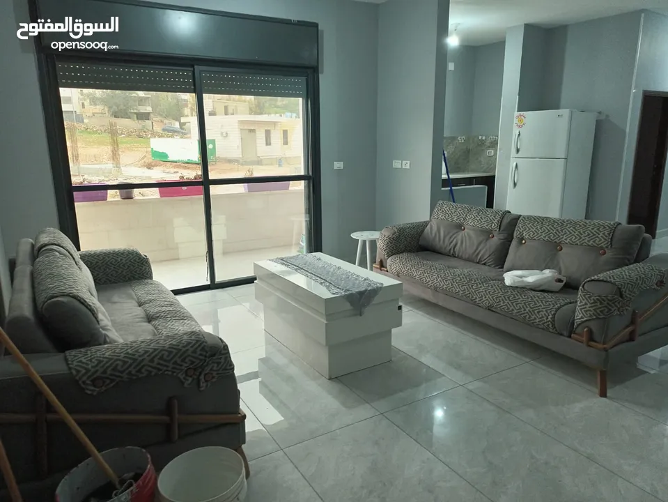 شقة مفروشة للايجار بلدة دار صلاح عالشارع الرئيس