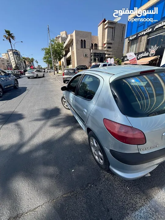 بيجو 206 اوتوماتيك 2005 بحالة ممتازة