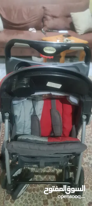 عرباية أطفال قوية ومتينة وشبه جديديدة استعمال قليل وماركة GOODbabY وبحالة ممتازة