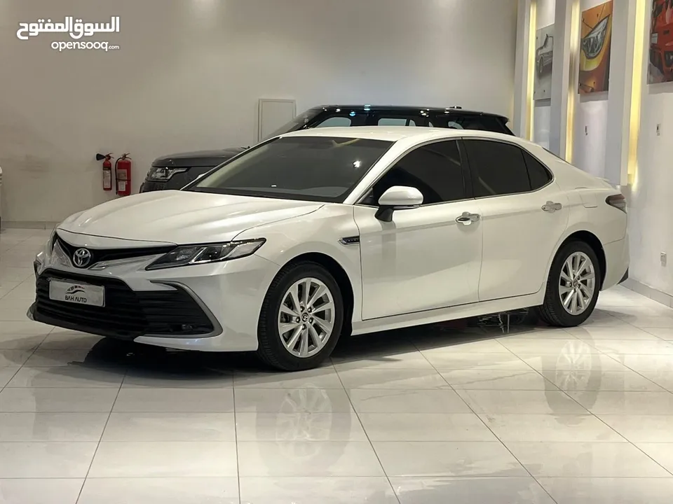 TOYOTA CAMRY GLE 2023 LOW RUNNNG KM FOR SALE