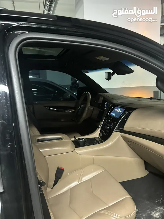 Cadillac Escalade 2019 gcc full option low mileage