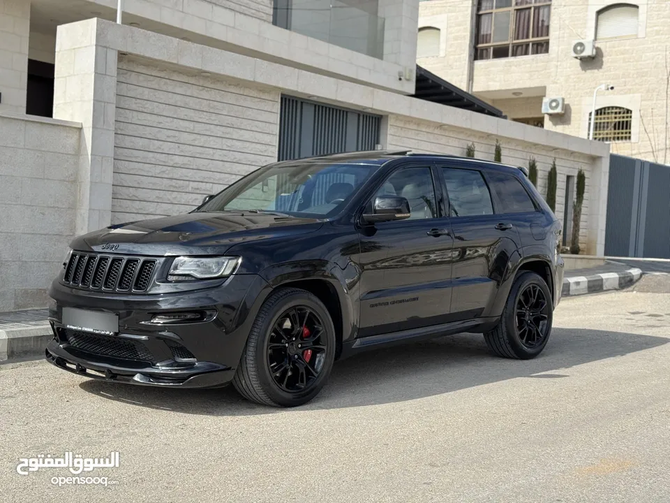 جيب جراند شيروكي SRT8 اصلي 6400 سي سي موديل 2015 فحص كامل فل اضافات أقل سعر