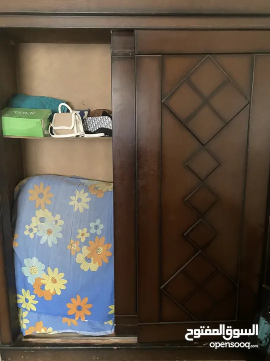 غرفة نوم + تخت بيبي