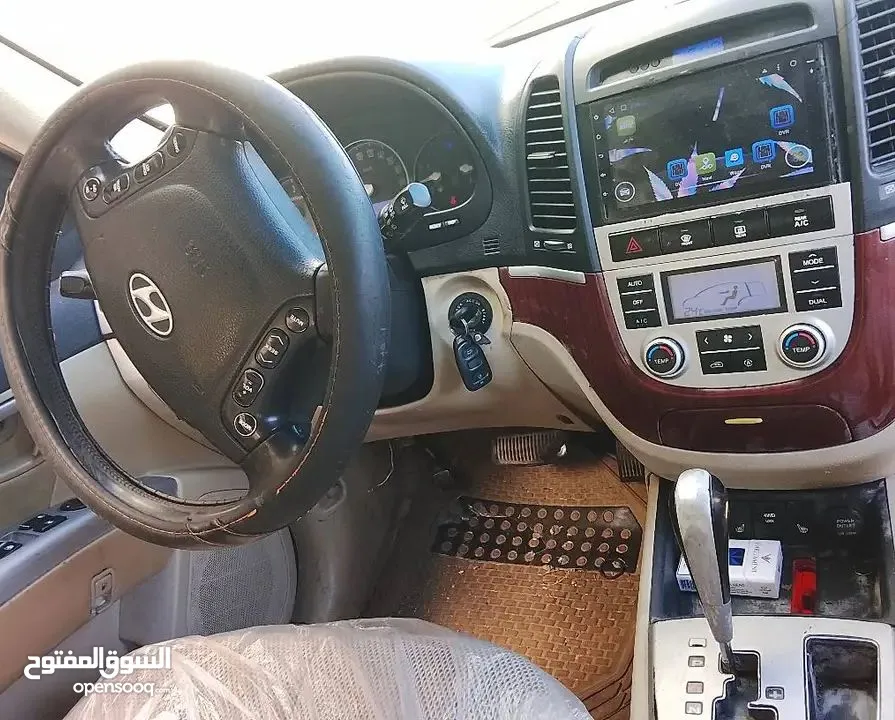 جيب سنتافي ترخيص 2008 مطور مستورد جديد راكب عليه  متور 2200 ديزل  فتحه