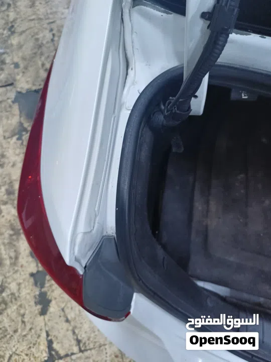 هيونداي النترا موديل 2017 بحاله ممتازه لا تحتاج إلى شي كل الامور طيبه