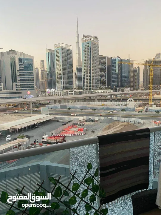 ستديو في دبي البزنس باي مطل على برج خليفه Studio in Dubai Business Bay overlooking Burj Khalifa