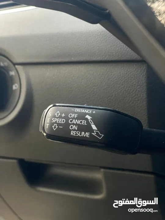 سكودا اوكتافيا 2020 فل الفل ما عدا فتحه السياره بحاله الشركه انضف من البرايڤت ماشيه 16000الف