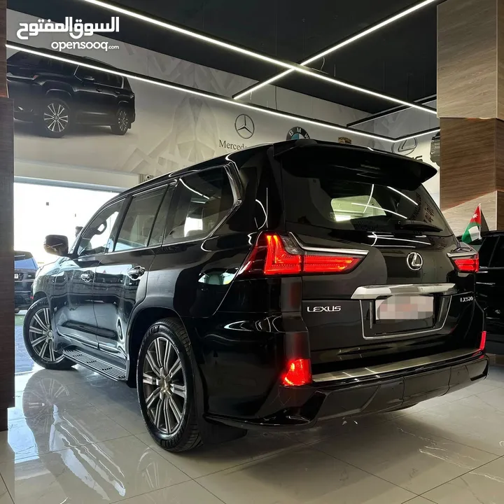 Lexus LX570 2019