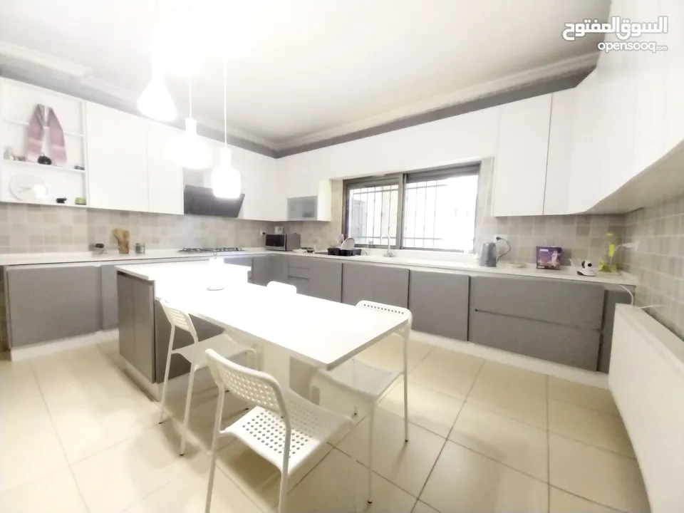 شقة للايجار في عبدون  ( Property 34076 )-175035420