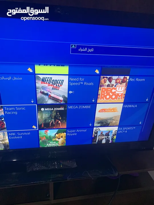 Ps4 شبه جديد مع حساب العاب فيفا وحساب فورتنايت فخم جدا فيه 100 سكن من شاابتر ون مع حساب العاب حرقققق