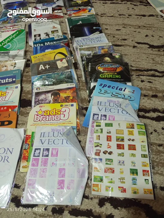 "مجموعة سي ديات "CDs " برامج كمبيوتر وللتصميم  وألعاب مستعملة بحالة ممتازة - بأسعار رائعة!"