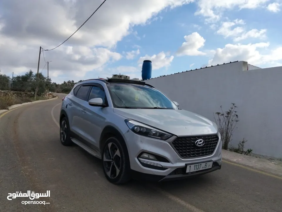 جيب هواندي توسان موديل 2016-ماتور 2000ديزل فل فل اضافات مع فتحة سقف بنوراما الجيب فحص شركة ونخب