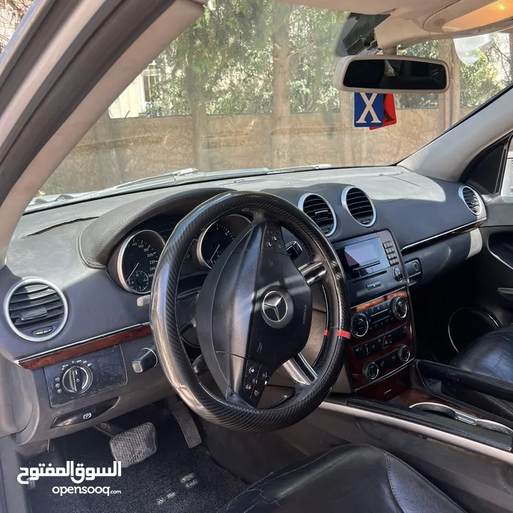 للبيع جب مرسيدس GL550 موديل 2009 سبع ركاب