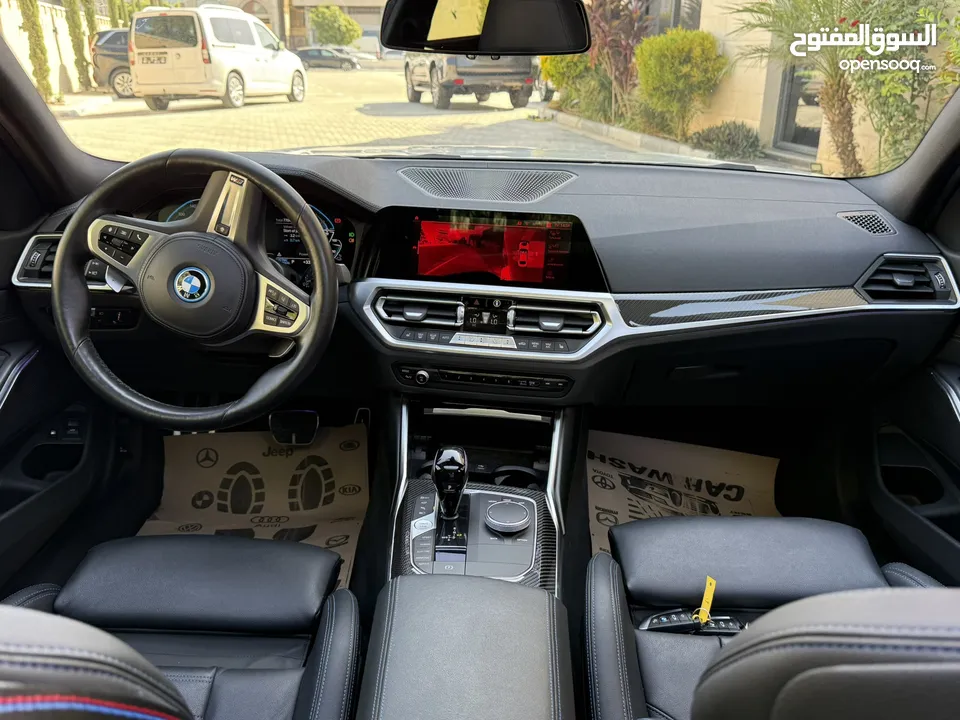 BMW 330e ترخيص 2022 ترخيص