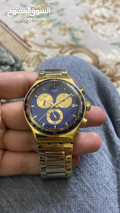 12  ساعه  منهم 4كوبي و 8 اصلي  2 جداد  6 مستعمل   كامل