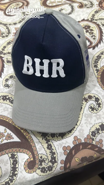 للبيع مجموعة من القبعات من حلبة البحرين الدولية أصليين لا يفوتك جد For sale original hats from BIC