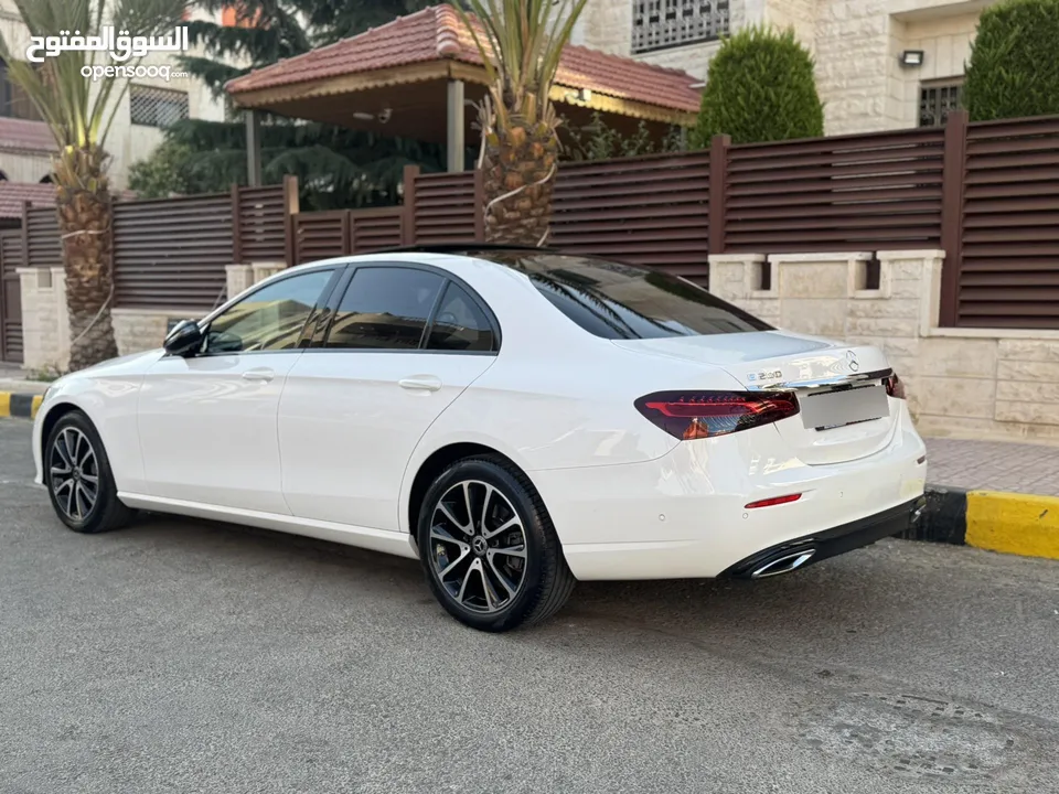 E200 2021 Fully loaded  7 Jayed 57,000 km only Panorama sunroof 1 owner