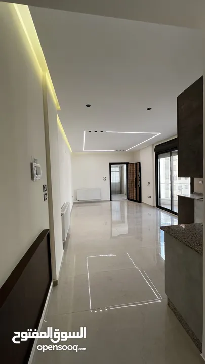 شقق للبيع 95م (سكنية - استثمارية) في ديرغبار شارع ال 60 ، مطبخ راكب ، تدفئة غاز _ رويال للاسكان