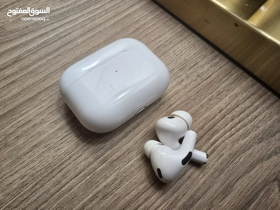 سماعة airpods pro2 master copy مع شاحن