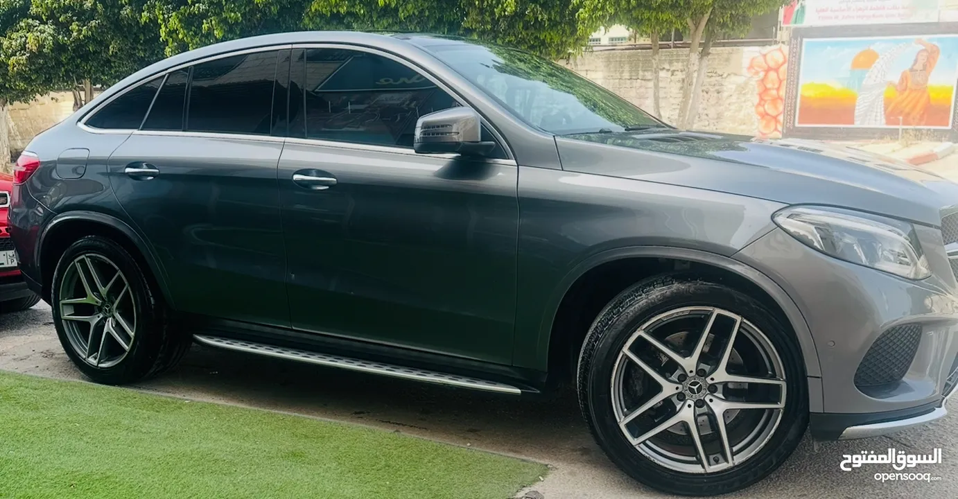 مرسيدس GLE400 Coupe 2019  أمكانية البيع  او البدل على عقار او ارض او سيارة مع دفع فرقية إن وجدت