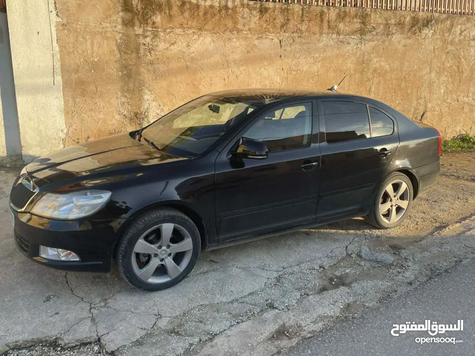 سكودا اوكتافيا رمش 2012