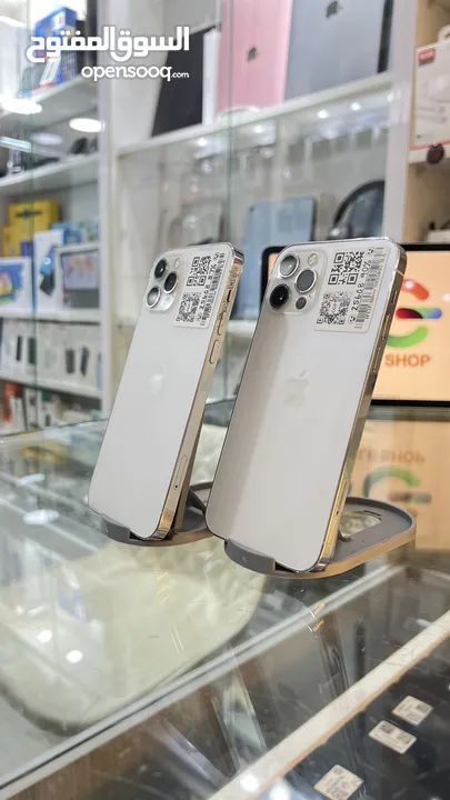 iPhone 12 Pro 256GB / Battery : 86% - 90%