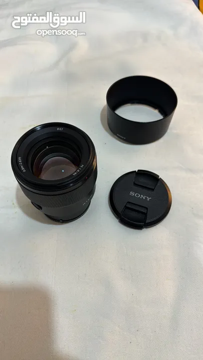 Sony 85 mm 1.8 lens for sale