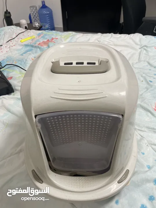 لتر بوكس للبسس نضيف كتير فش فيه ولا خراب و الرمل نظيف نظيف