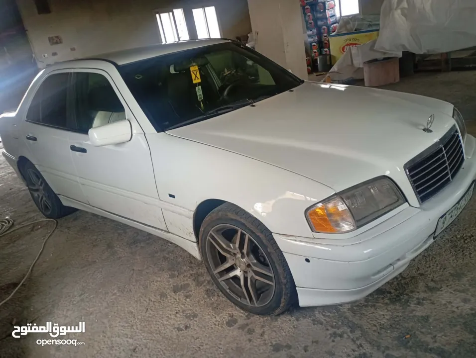 مرسيدس 2000 تسير 2004