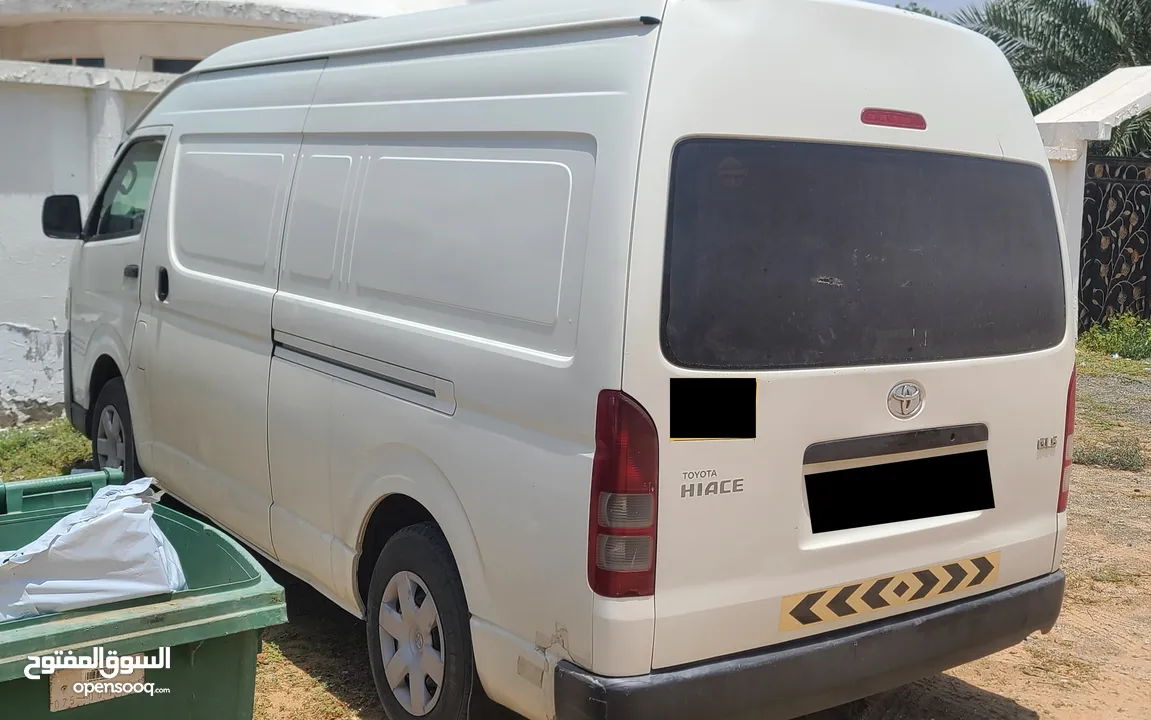 TOYOTA HIACE 2016 , HIGHROOF CARGO VAN , ACCIDENT FREE , GCC , 245000KMS