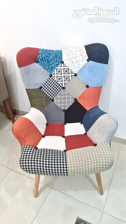 Living sofa 2+3 sofa & 2 Chairs & 5 cushions