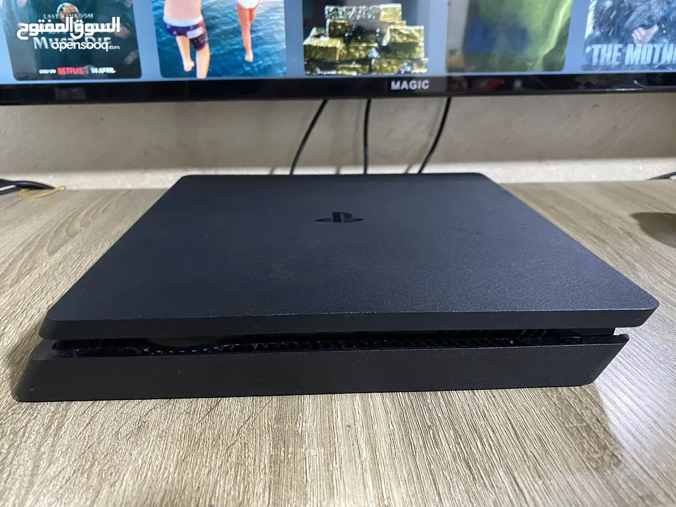 Ps4 slim 1000g ولا ملاحظة