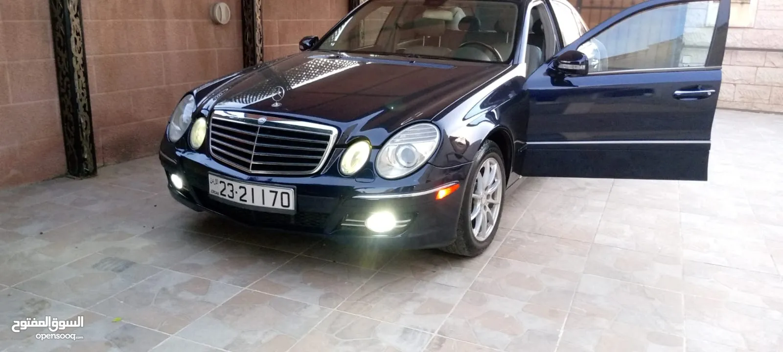 مرسيدس E200 كومبريسور بانوراما فل كامل بحاله الوكاله وارد الوكاله غرغور