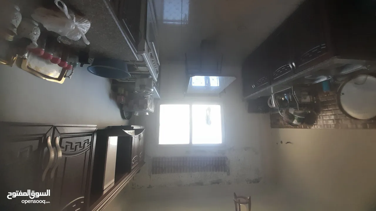شقة طابق ثالث للبيع