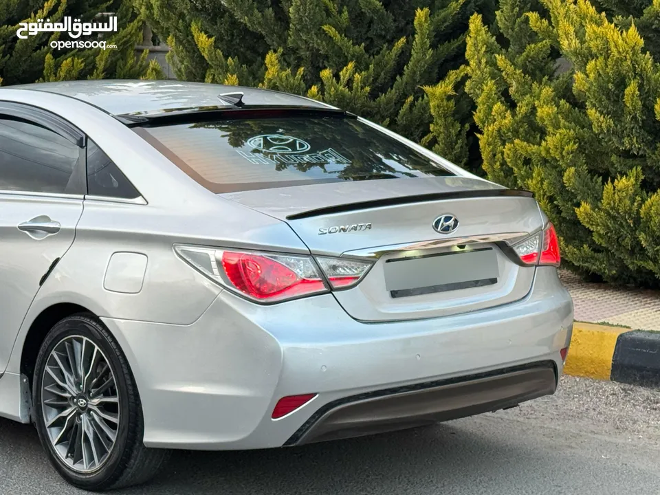 بسم الله الرحمن الرحيم   HYUNDAI SONATA 2012 •  هونداي سوناتا هايبرد فل كامل ما عدا البانوراما موديـ