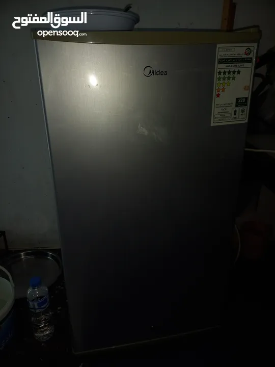 mediam size refrigerator very good working condition