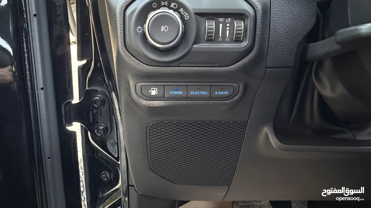 جيب رابيكون ترخيص 2022 محرك 2000 هايبرد plugin/يقطع على الشحنه 30 كيلو 375 حصان