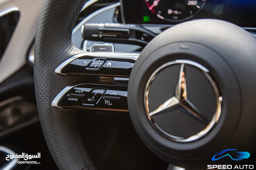 Mercedes E200 2024 Amg kit Mild hybrid Night Package   عداد صفر
