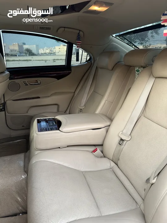 للبيع Ls460 وكالة البحرين موديل 2010