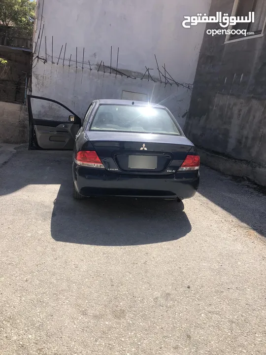 متسوبيشي لانسر