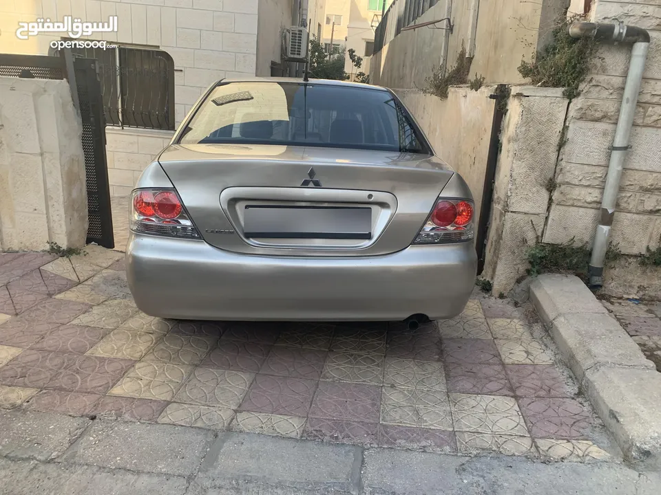 لانسر نظيف جدا لدواعي السفر lancer 1300