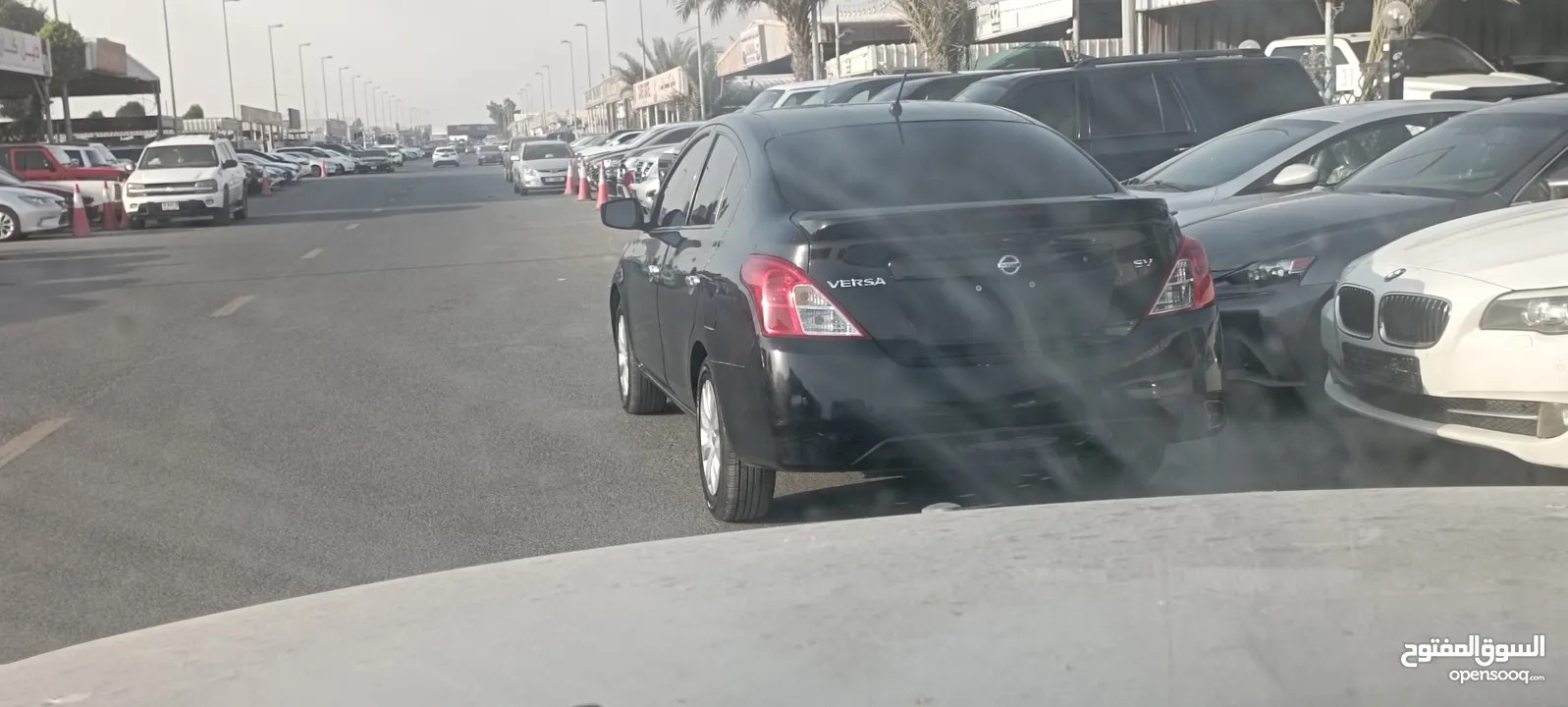 نيسان فيرسا 2019 نظيفه وجاهز للتسجيل بسعر 16000  اتصل 052220522