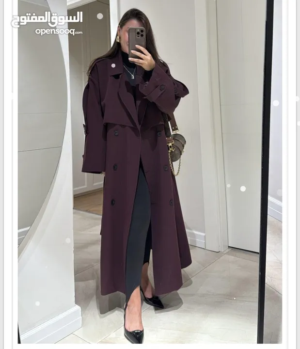 ترنشكوت جديد مش مستعمل للبيع بسعر ممتاز ومناسب، خامة تركية تقيلة باللون البرغندي