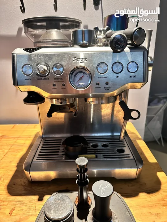 مكينة قهوه مع ملحقاتها coffee machine sage