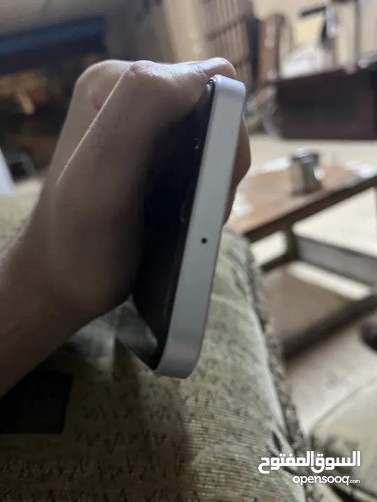 Samsung a25 5zG شغال بحالة الوكالة لسا كفالتو شغاله واستعمال بسيط جداً