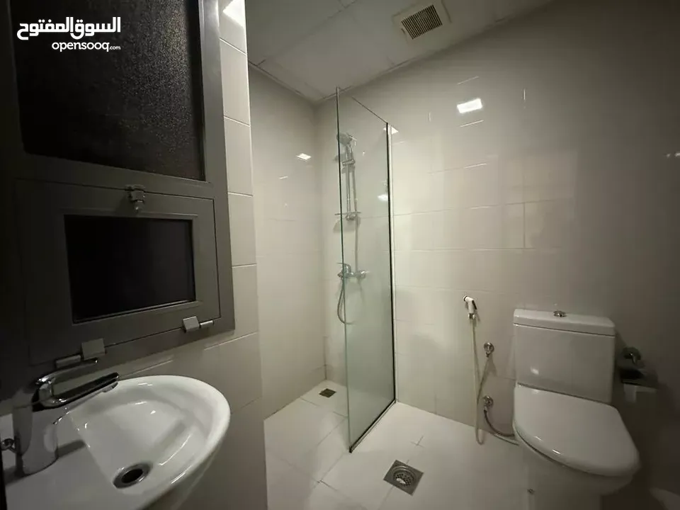 2 BR Spacious Apartment in Muscat Hills – The Links