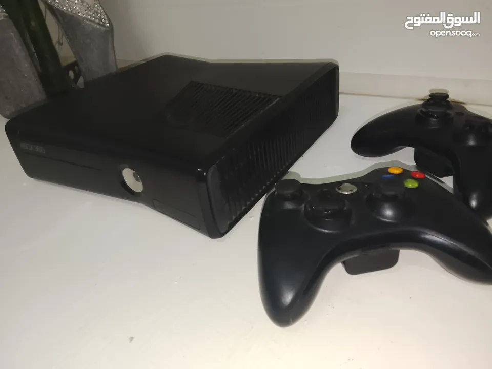 أكس بوكس 360 سليم مع ايدتين مهكر 100 لعبة مجدد بسعر غير عن السوق فقط 550 شيكل في مجال بالسعر