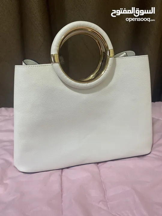 حقيبة بيضاء من آلدو