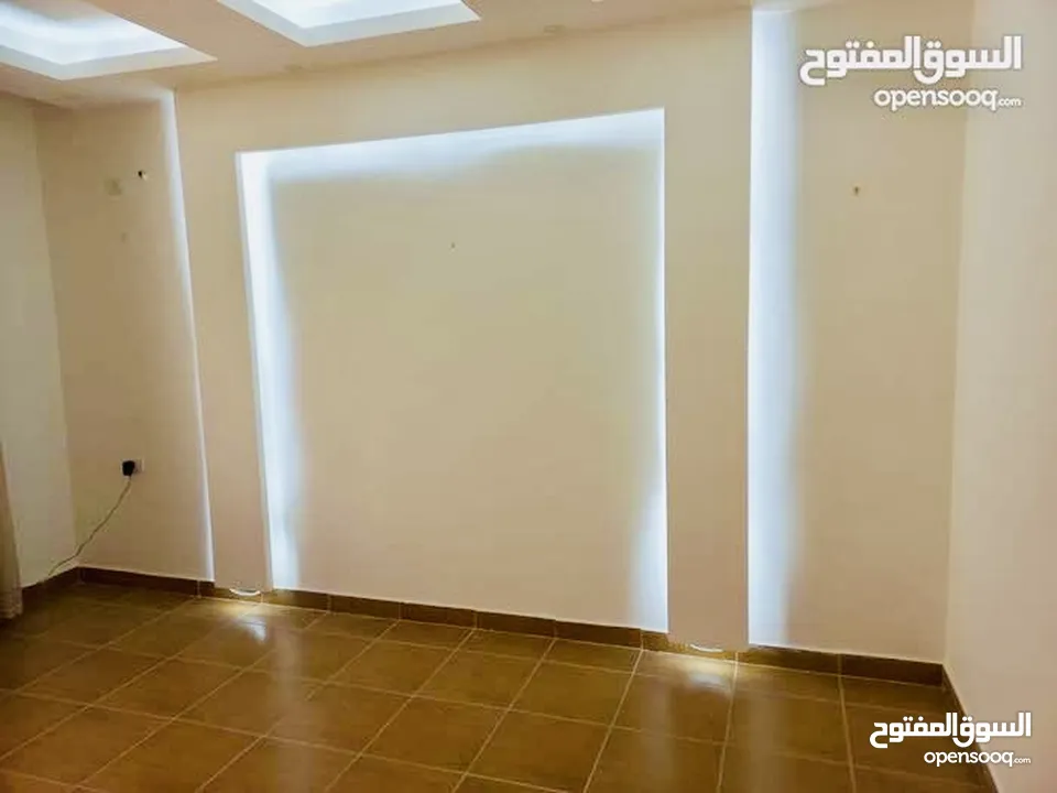 شقة جديدة لم تسكن سوبر ديلوكس فاخرة للايجار- ضاحية الرشيد