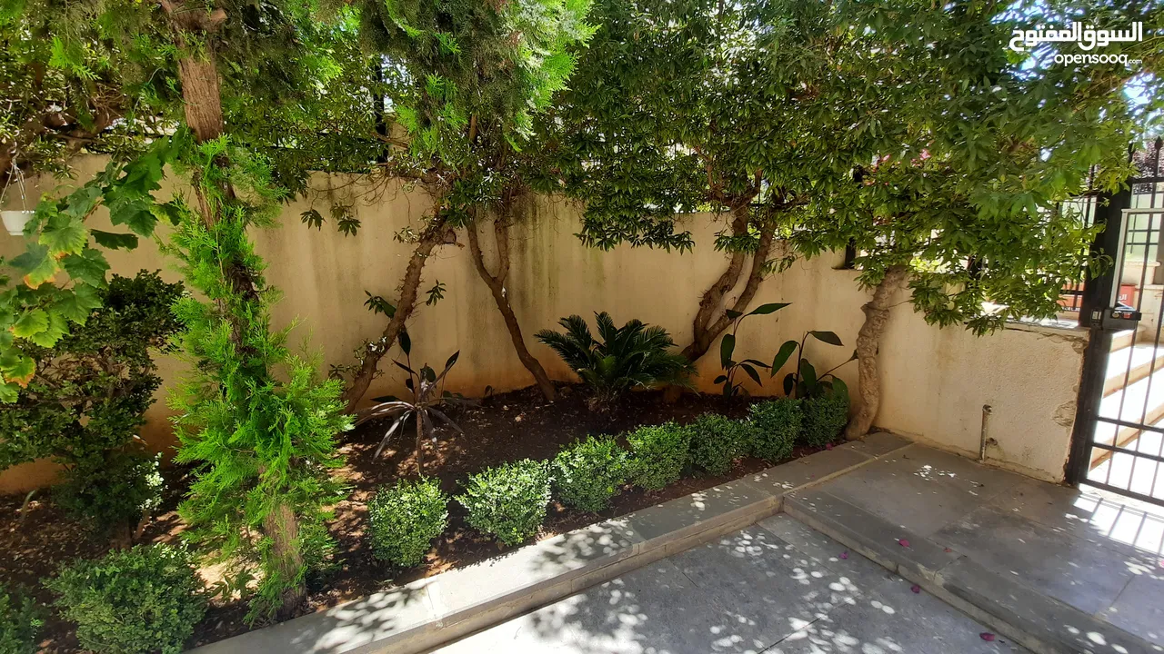 شقة مفروشة للإيجار 240م2 ( Property 43226 )-175129170